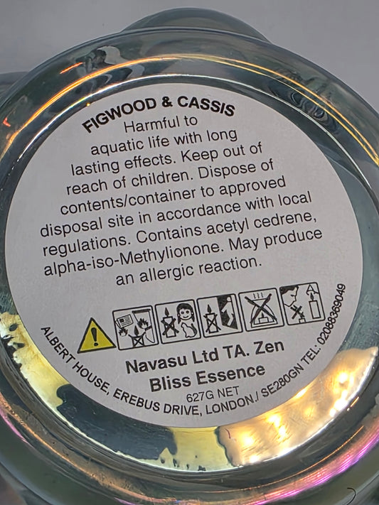 Figwood & cassis hand-poured soy candle